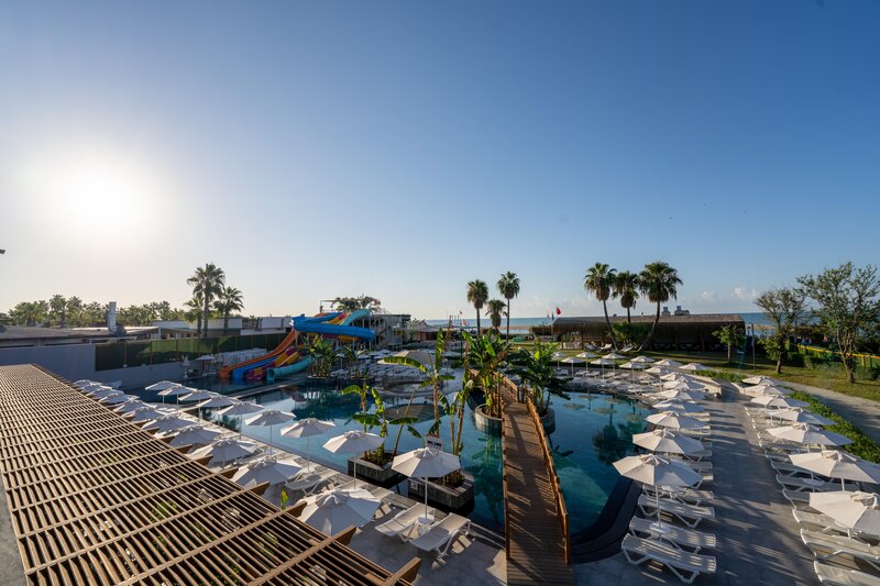 LUNA VISTA HOTEL