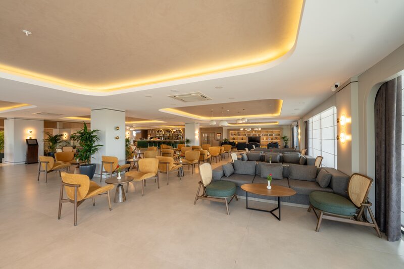 LUNA VISTA HOTEL
