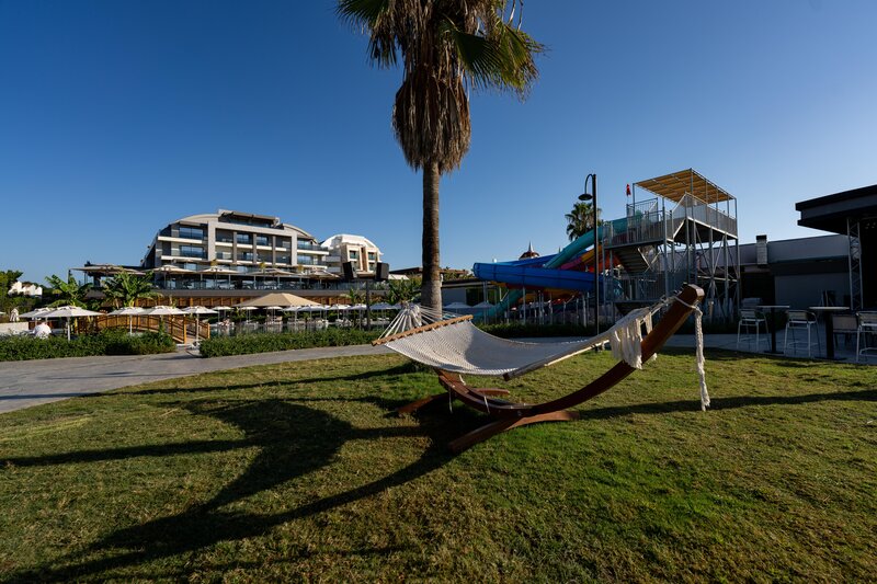 LUNA VISTA HOTEL