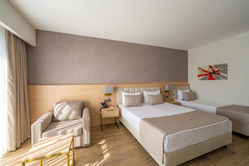 LUNA VISTA HOTEL
