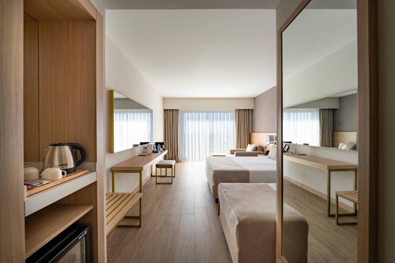 LUNA VISTA HOTEL