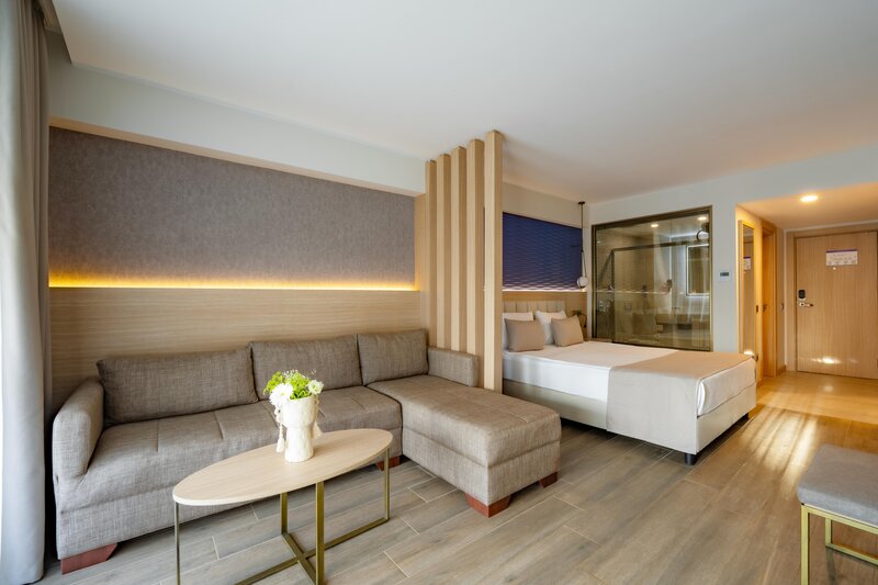 LUNA VISTA HOTEL
