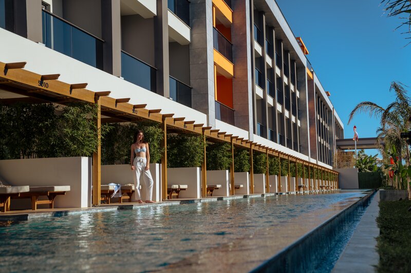 LUNA VISTA HOTEL