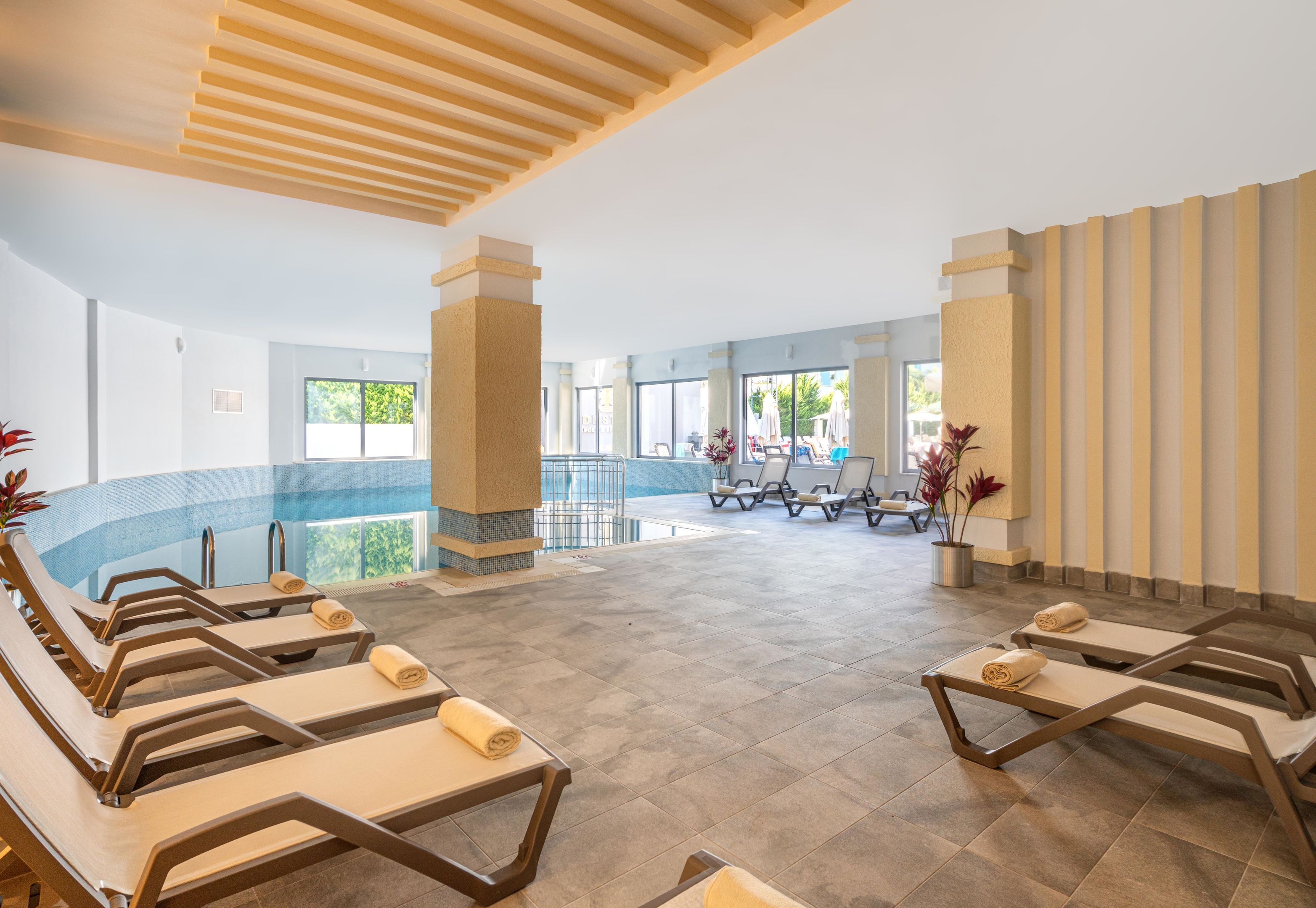 SIDE STORY RESORT AND SPA HOTEL