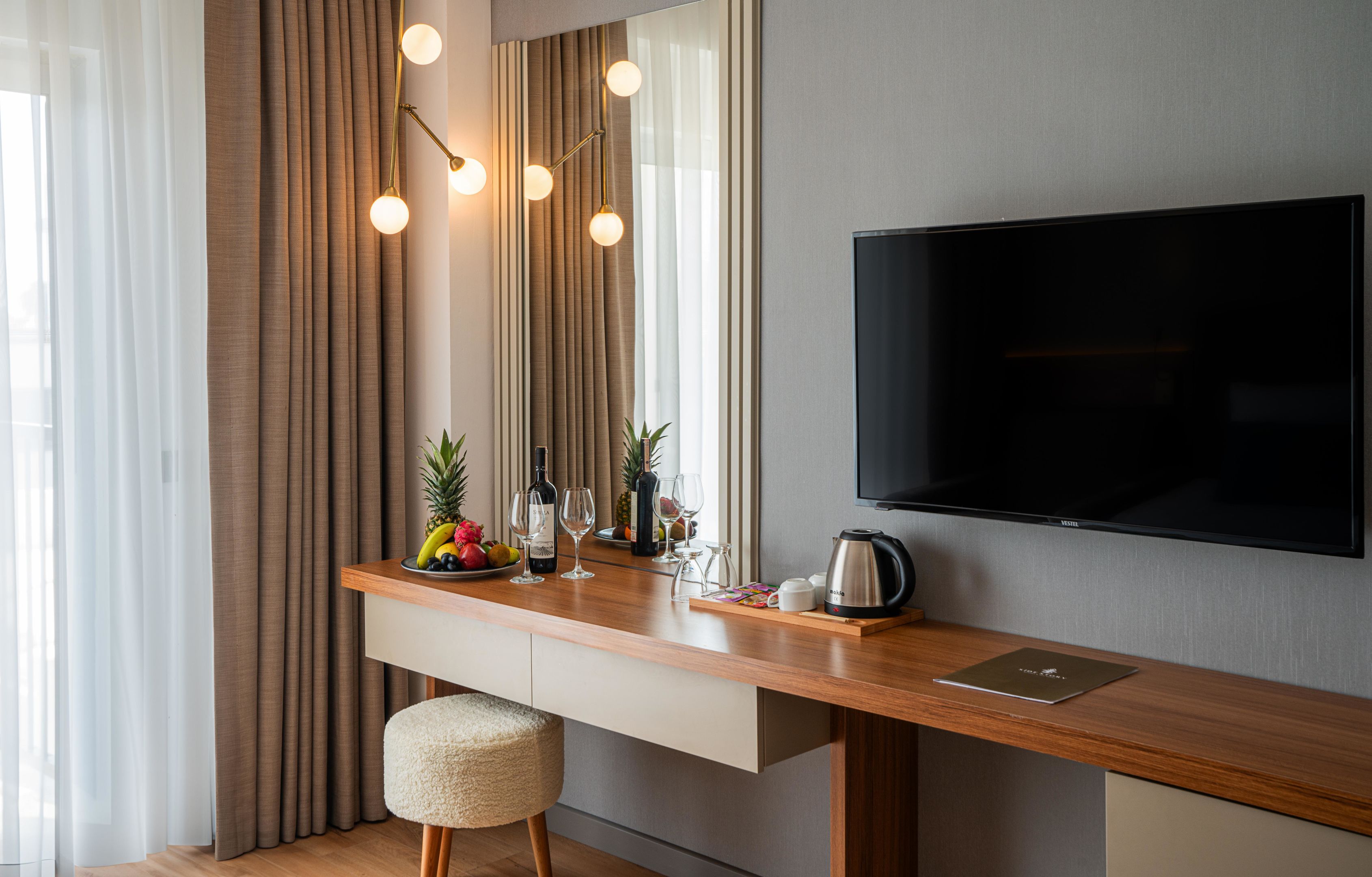 SIDE STORY RESORT AND SPA HOTEL