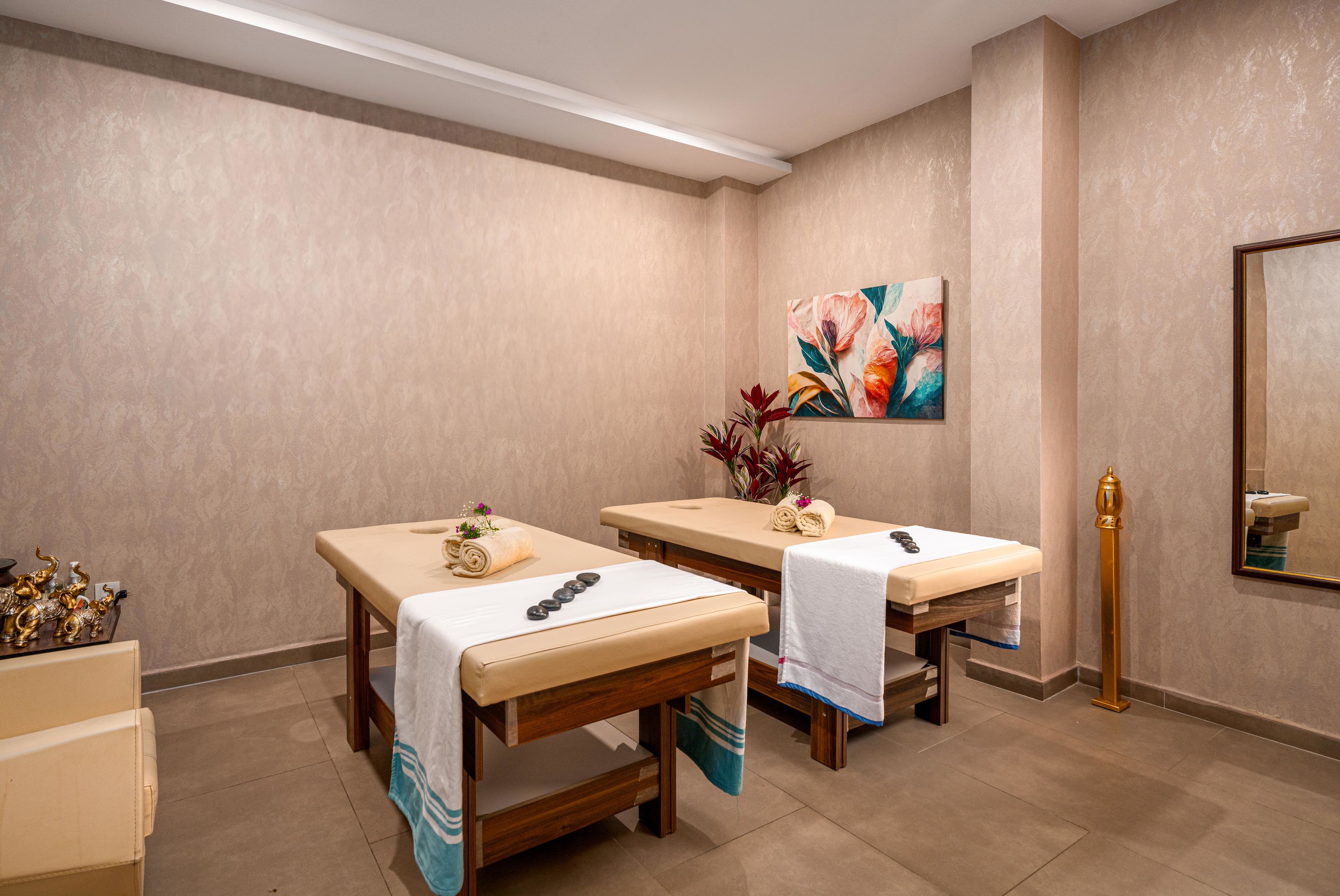 SIDE STORY RESORT AND SPA HOTEL