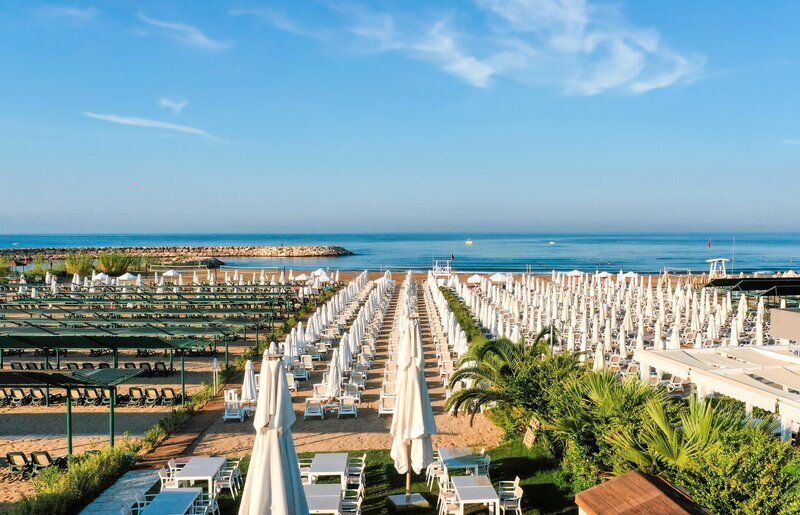 SIDE STORY RESORT AND SPA HOTEL