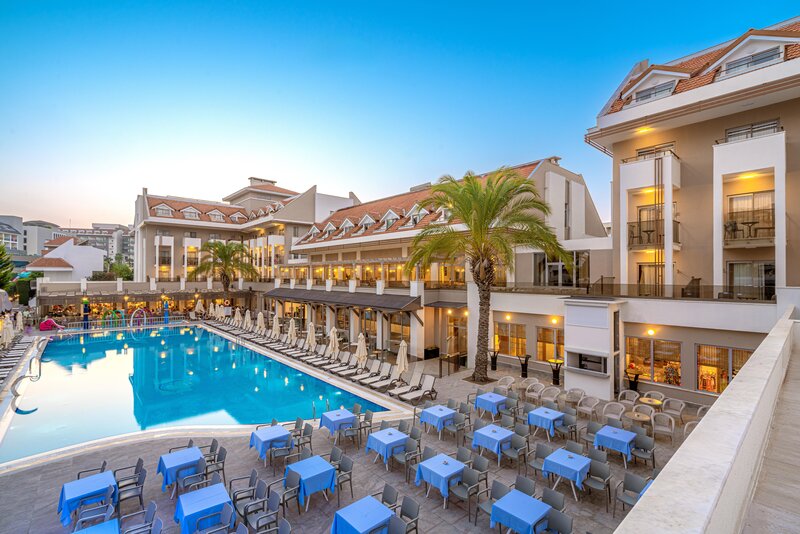 SIDE STORY RESORT AND SPA HOTEL