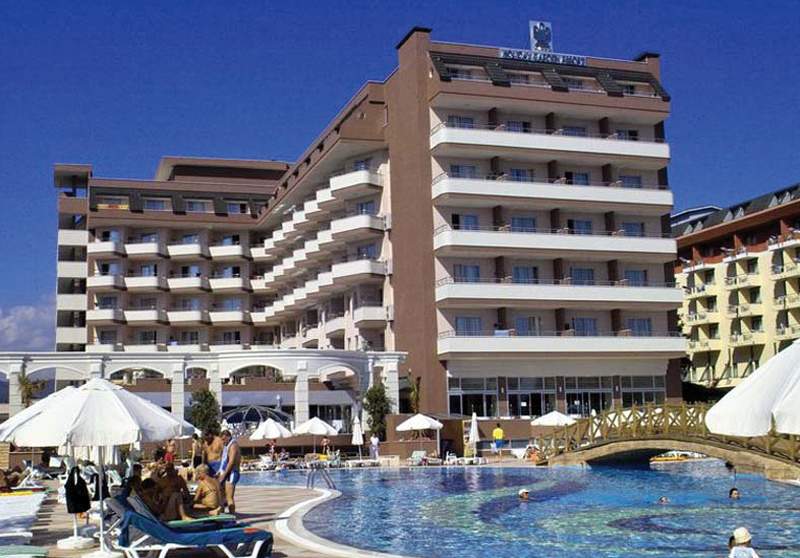 HOLIDAY GARDEN RESORT