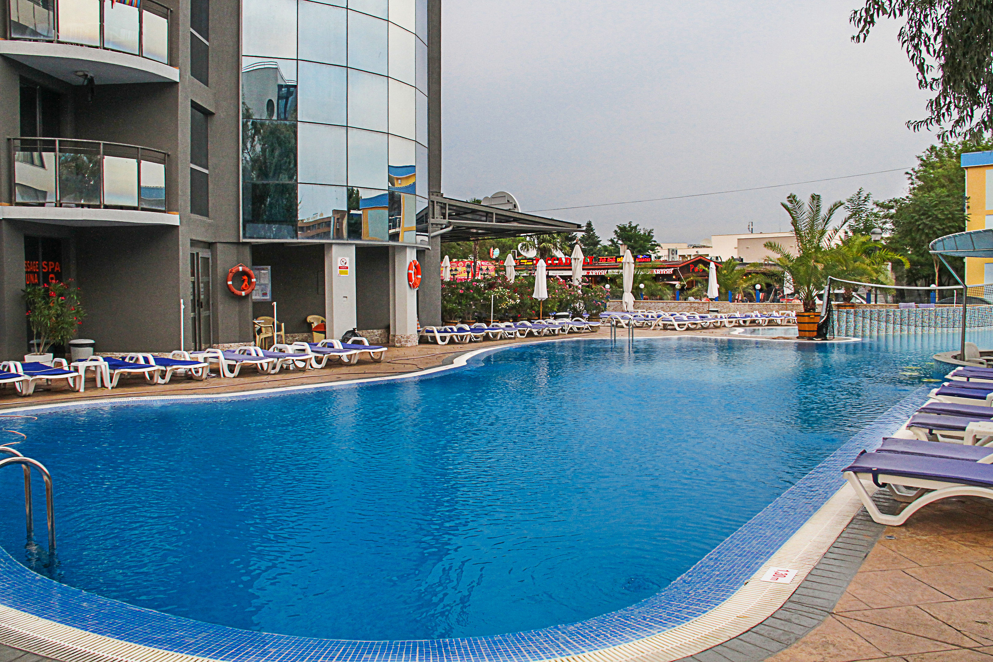 MERIDIAN HOTEL