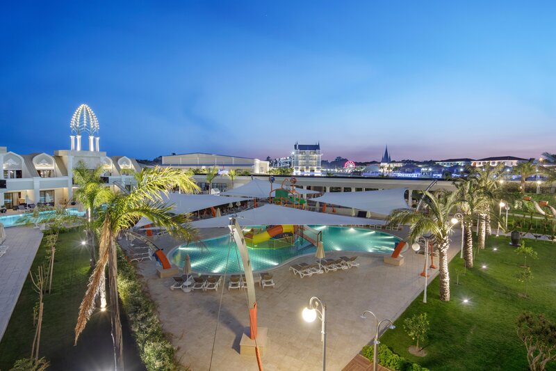 GRANADA LUXURY BELEK