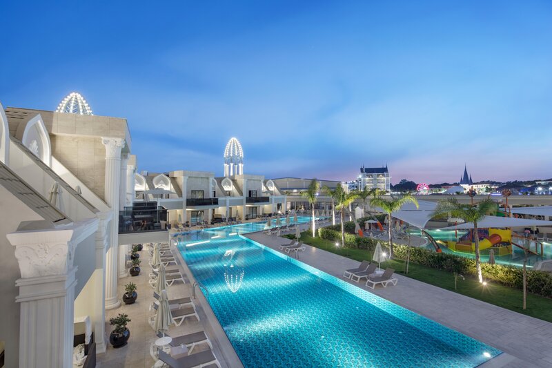 GRANADA LUXURY BELEK