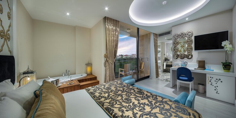 GRANADA LUXURY BELEK