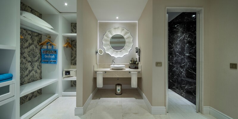 GRANADA LUXURY BELEK