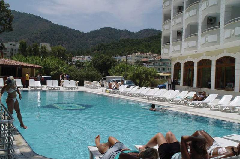 MY DREAM HOTEL