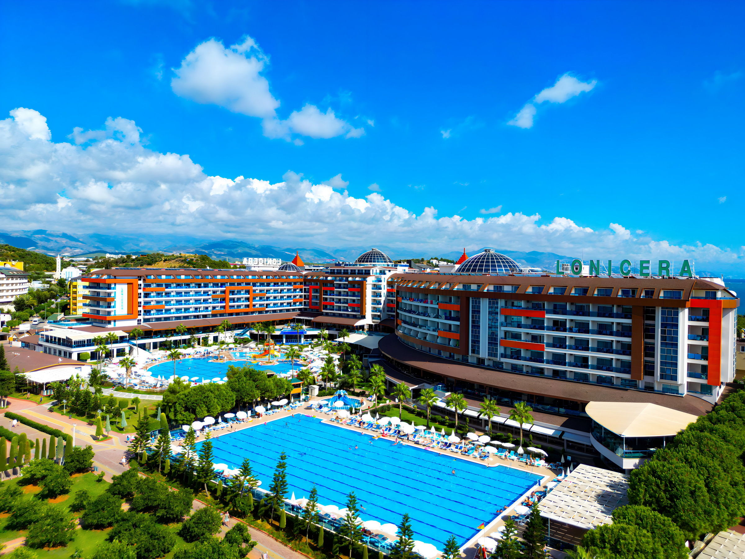LONICERA RESORT-SPA