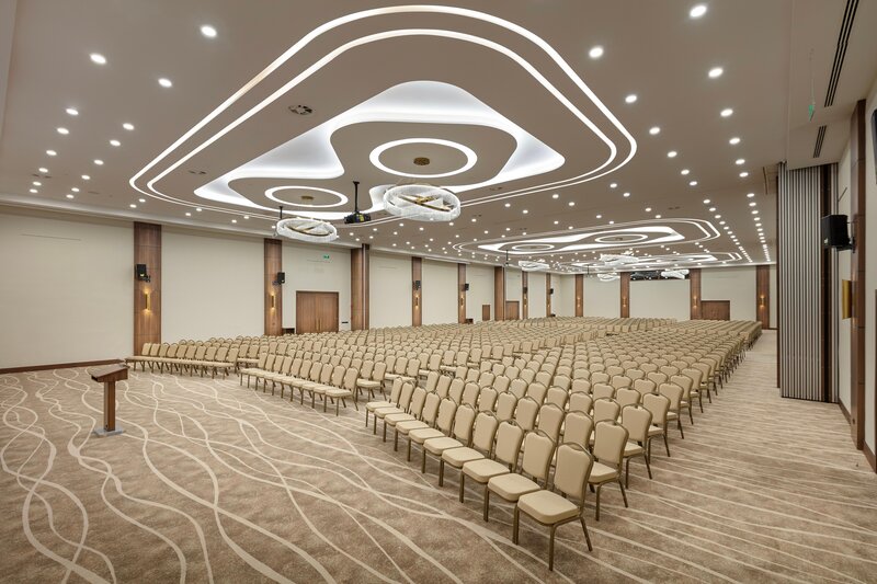 DOBEDAN WORLD PALACE