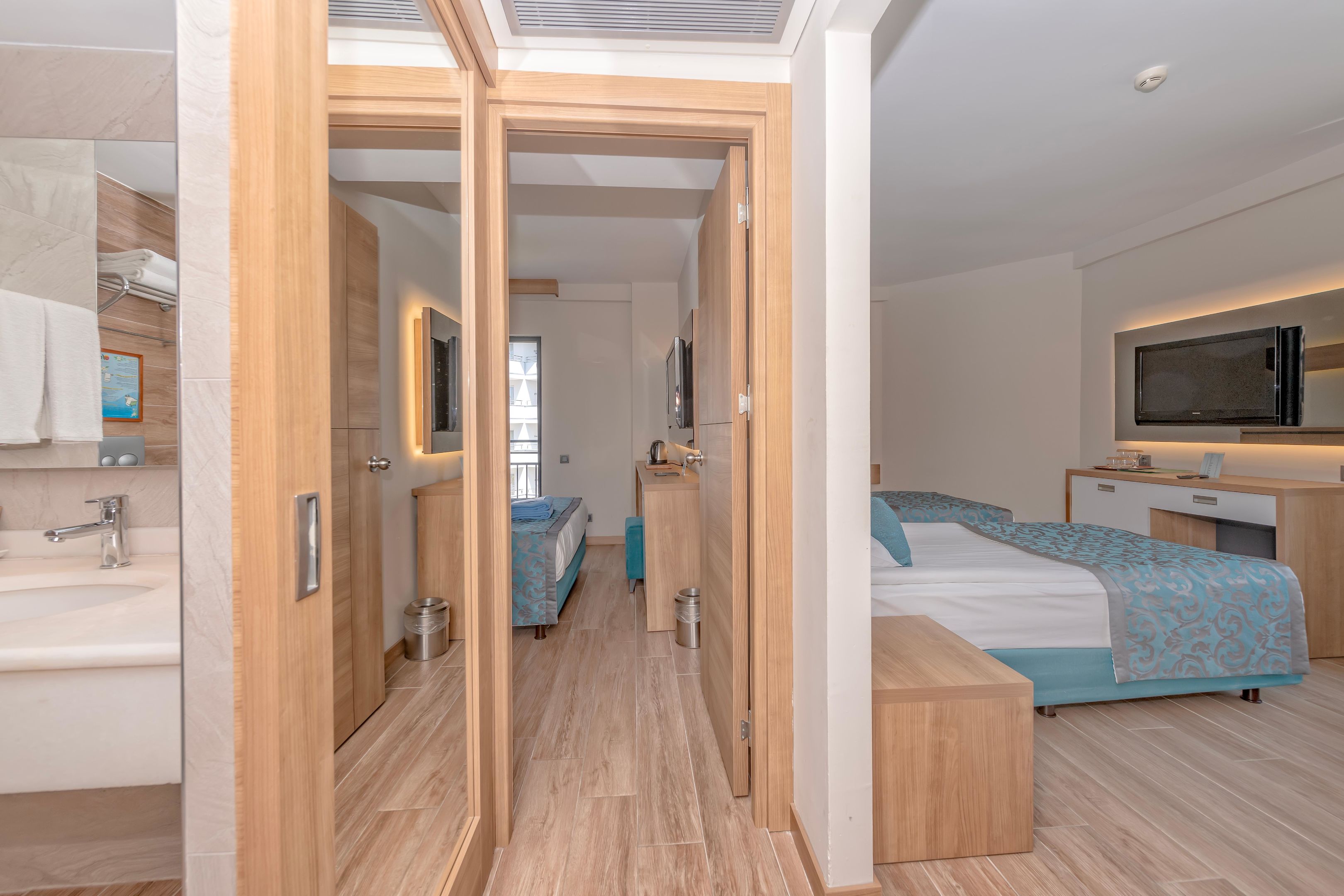 MERYAN HOTEL