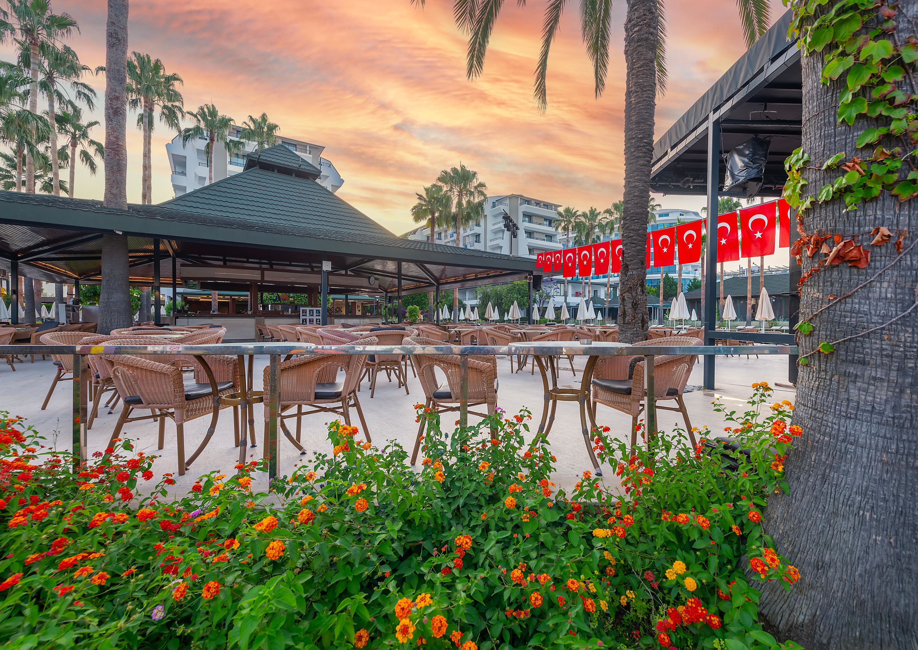 MERYAN HOTEL