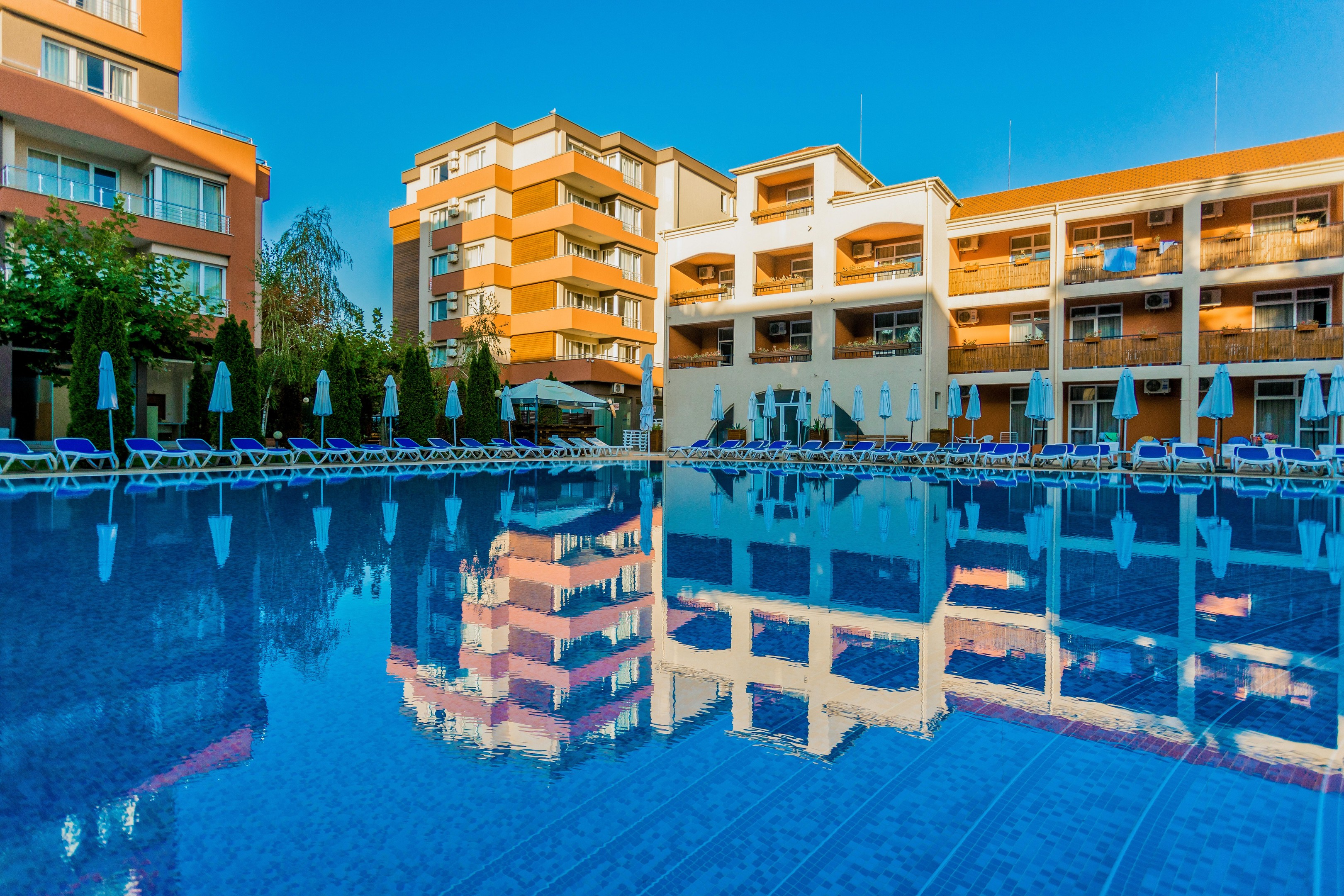 ASTERIA FAMILY SUNNY BEACH