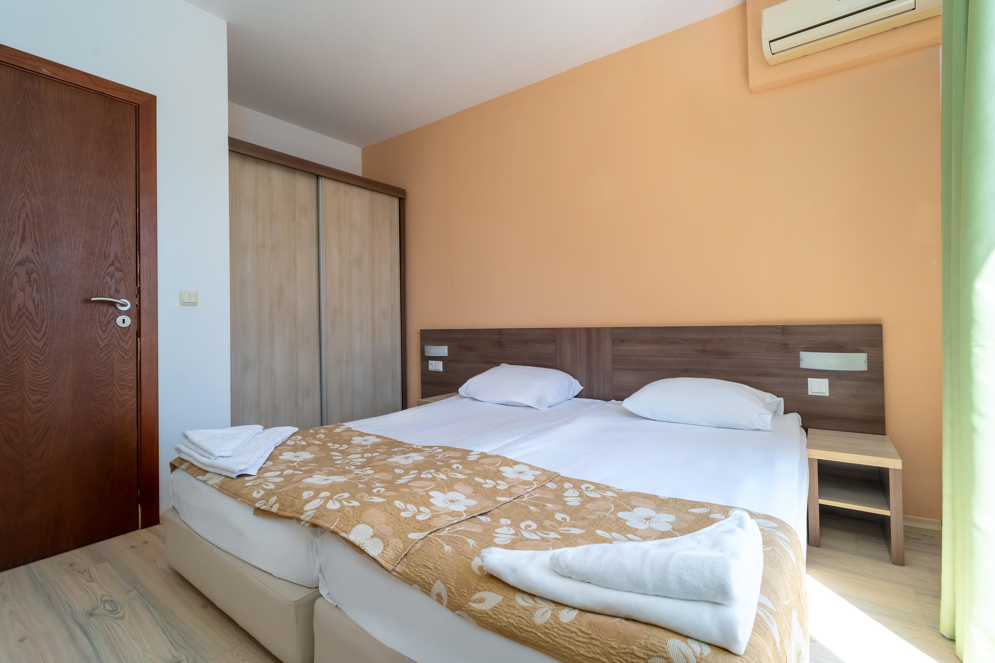 ASTERIA FAMILY SUNNY BEACH
