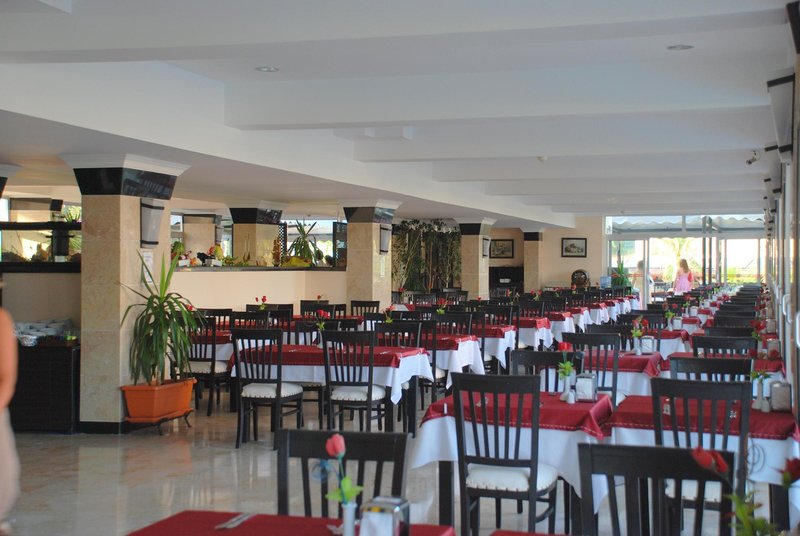 CAMYUVA BEACH HOTEL