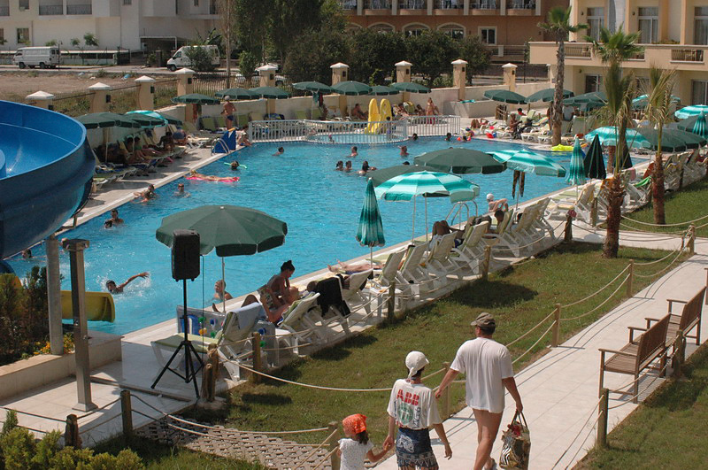 CAMYUVA BEACH HOTEL