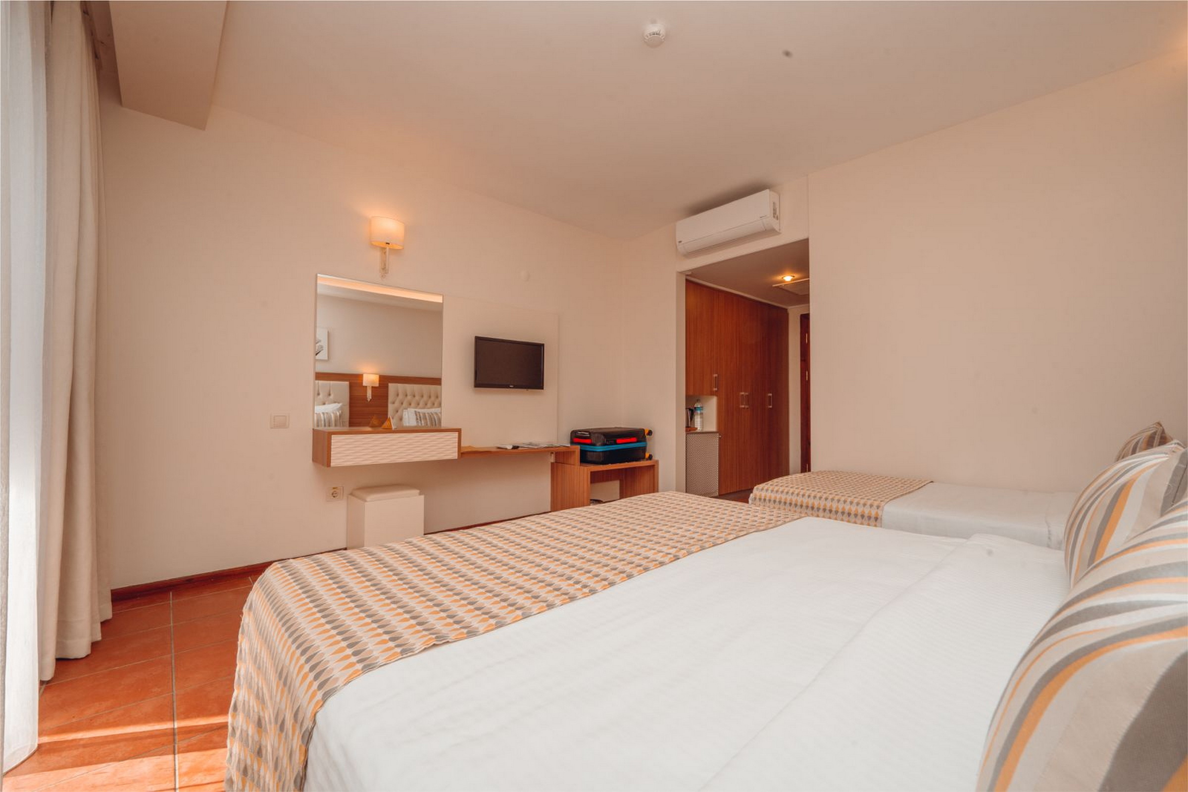 SUNDIA BY LIBERTY SUNCITY HOTEL