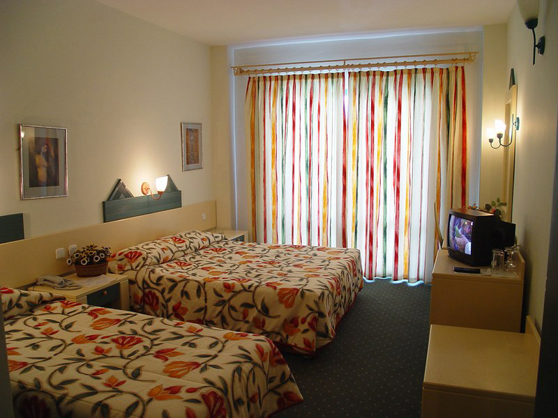 TROPICAL BEACH HOTEL ADULTS ONLY 16+