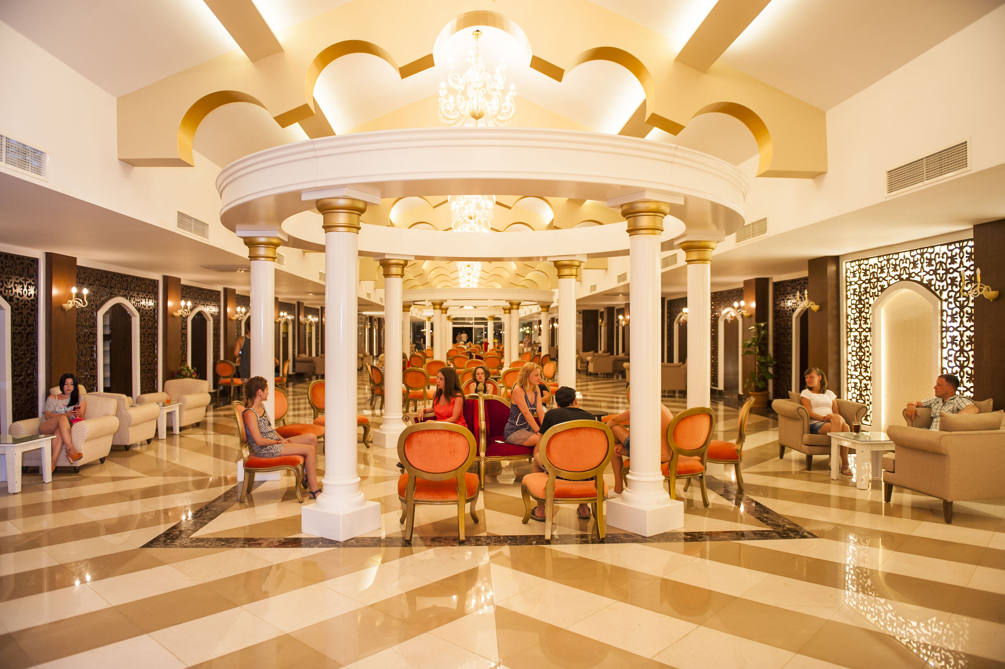 CONCORDIA CELES HOTEL