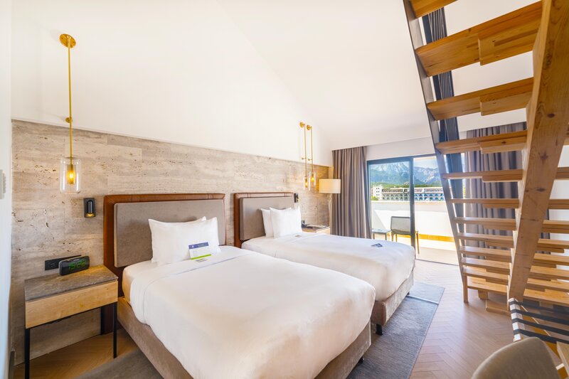 DOUBLETREE BY HILTON ANTALYA KEMER