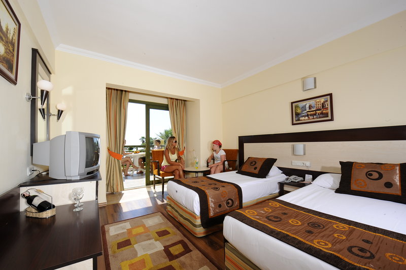 OZ HOTELS INCEKUM BEACH