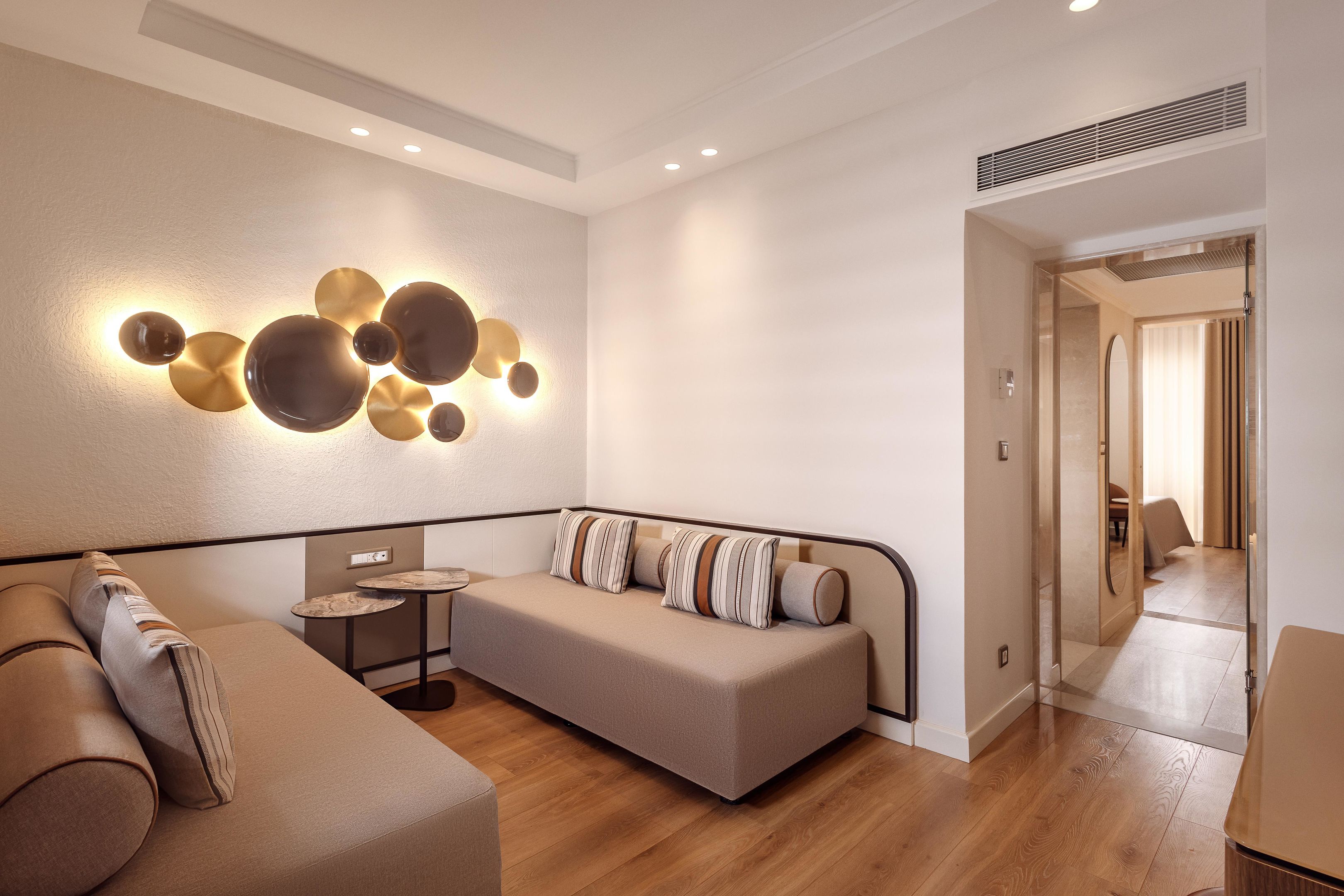 AKKA HOTELS ANTEDON