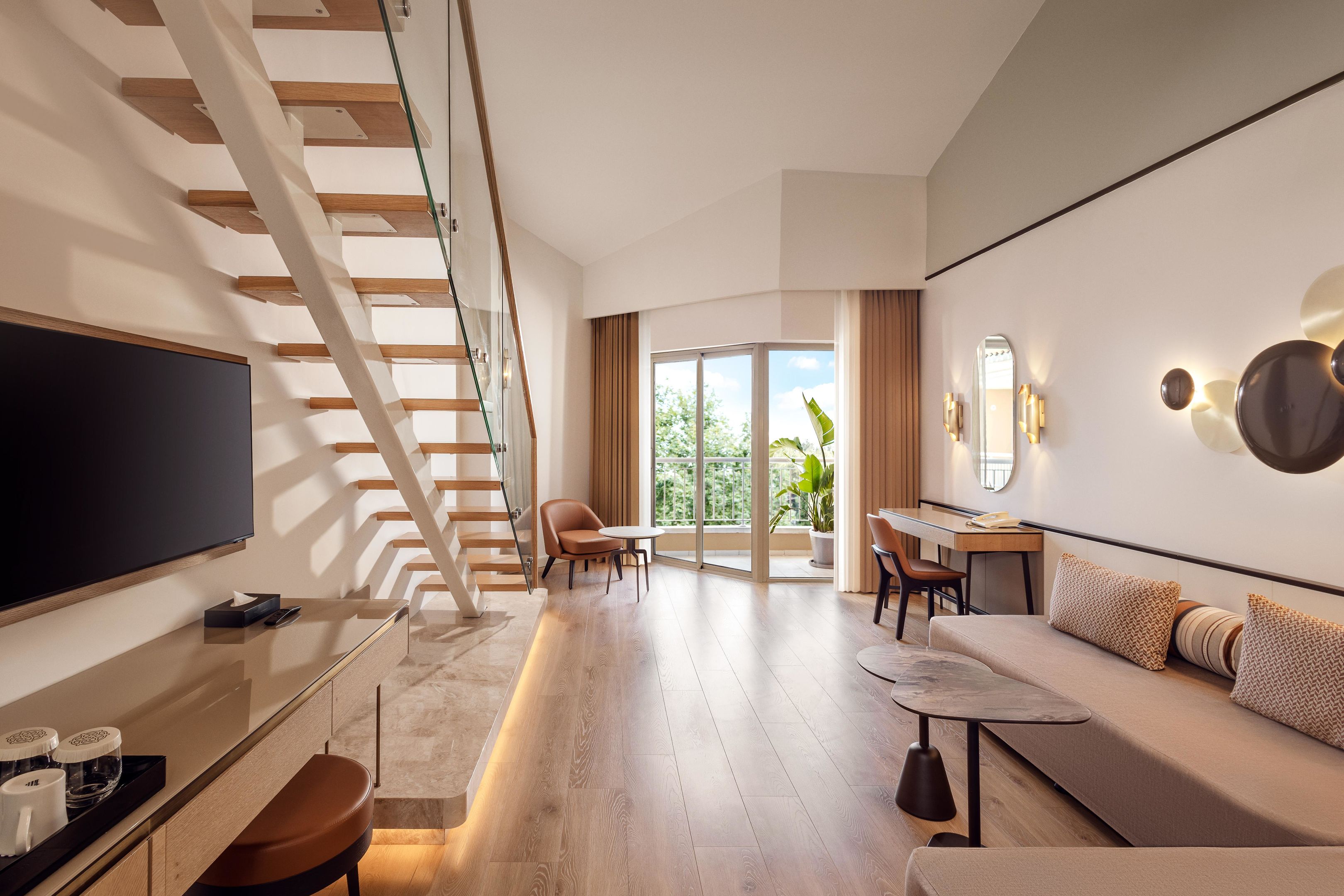 AKKA HOTELS ANTEDON