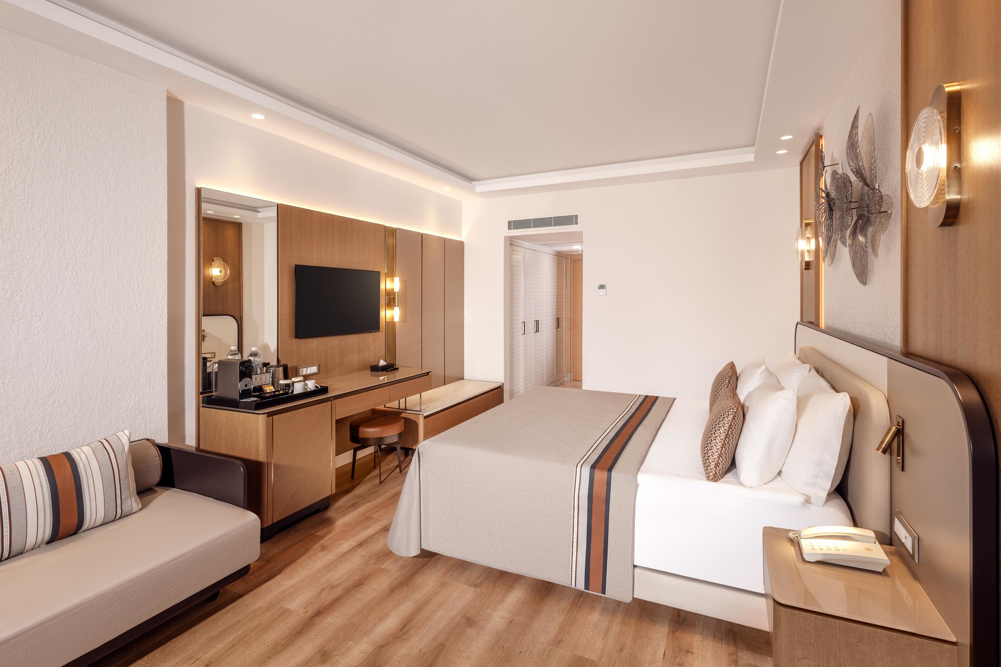 AKKA HOTELS ANTEDON