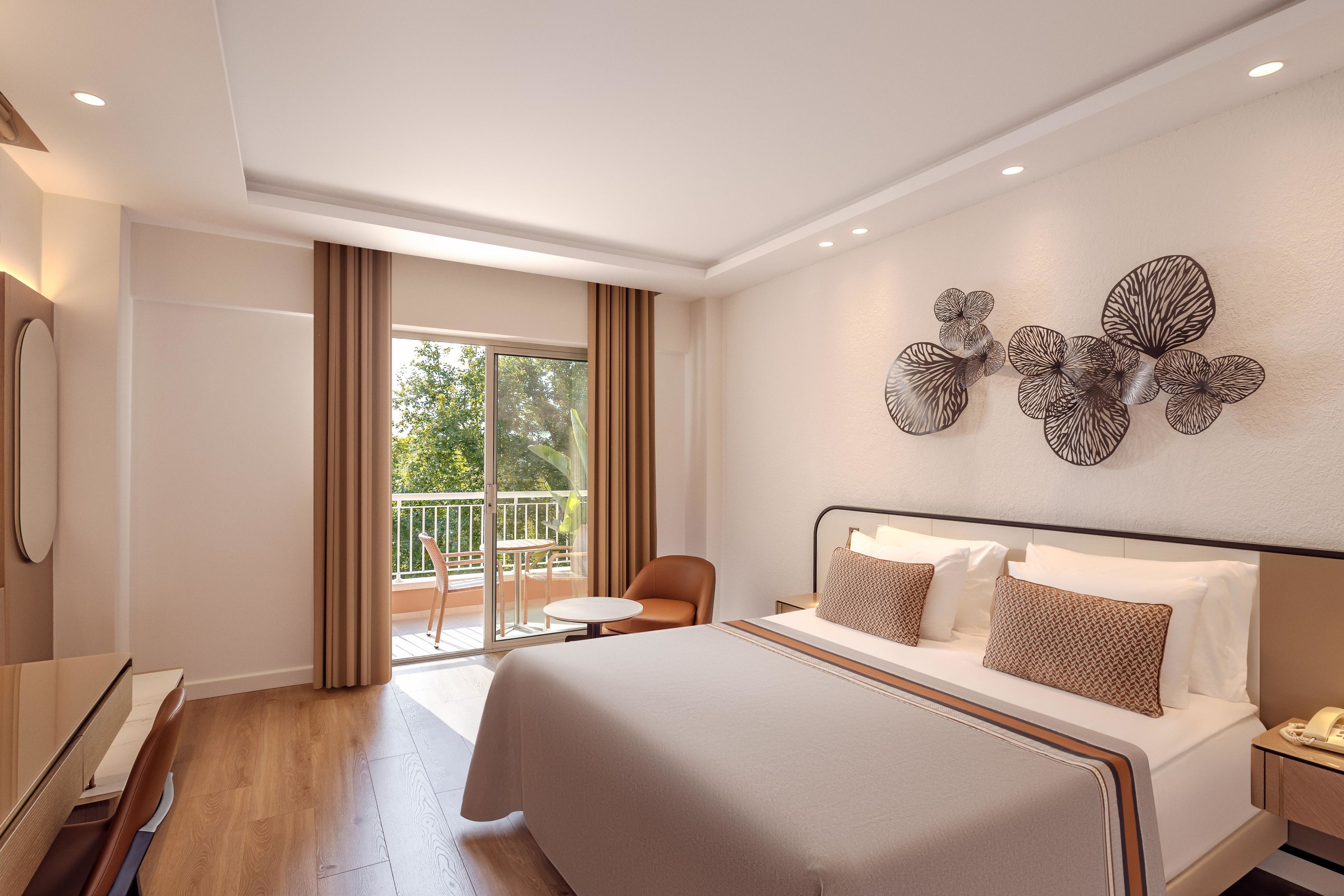 AKKA HOTELS ANTEDON