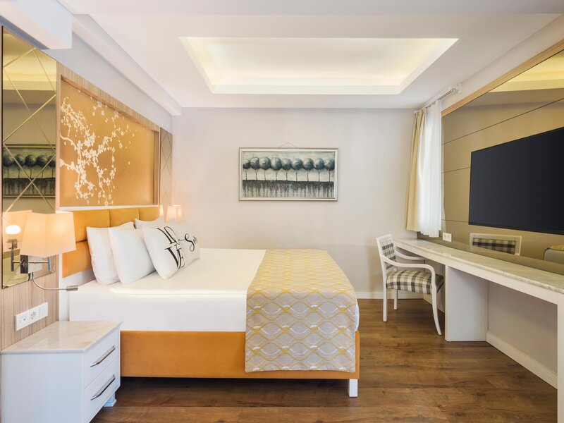 SELECTUM FAMILY COMFORT SIDE (ex. Lyra Resort)