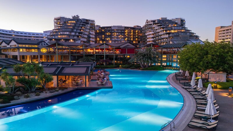 LIMAK LARA DELUXE RESORT