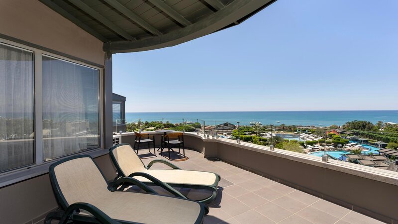 LIMAK LARA DELUXE RESORT