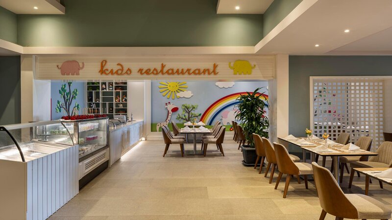 LIMAK LARA DELUXE RESORT