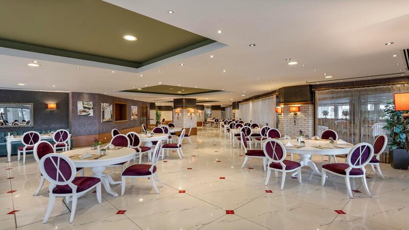 LIMAK LARA DELUXE RESORT