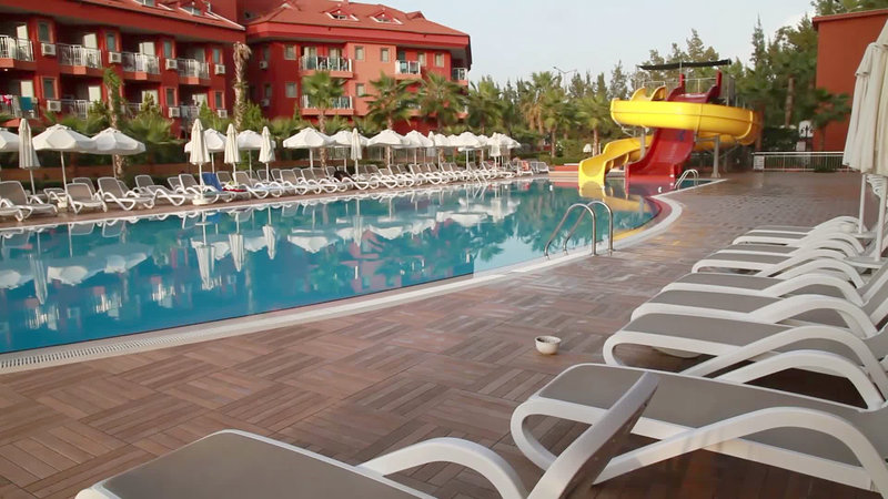 CLUB SIDE COAST HOTEL