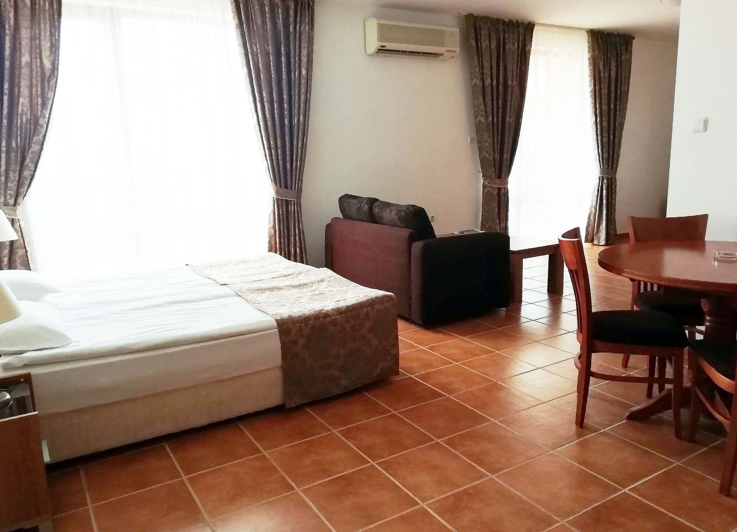 EFIR APART HOTEL