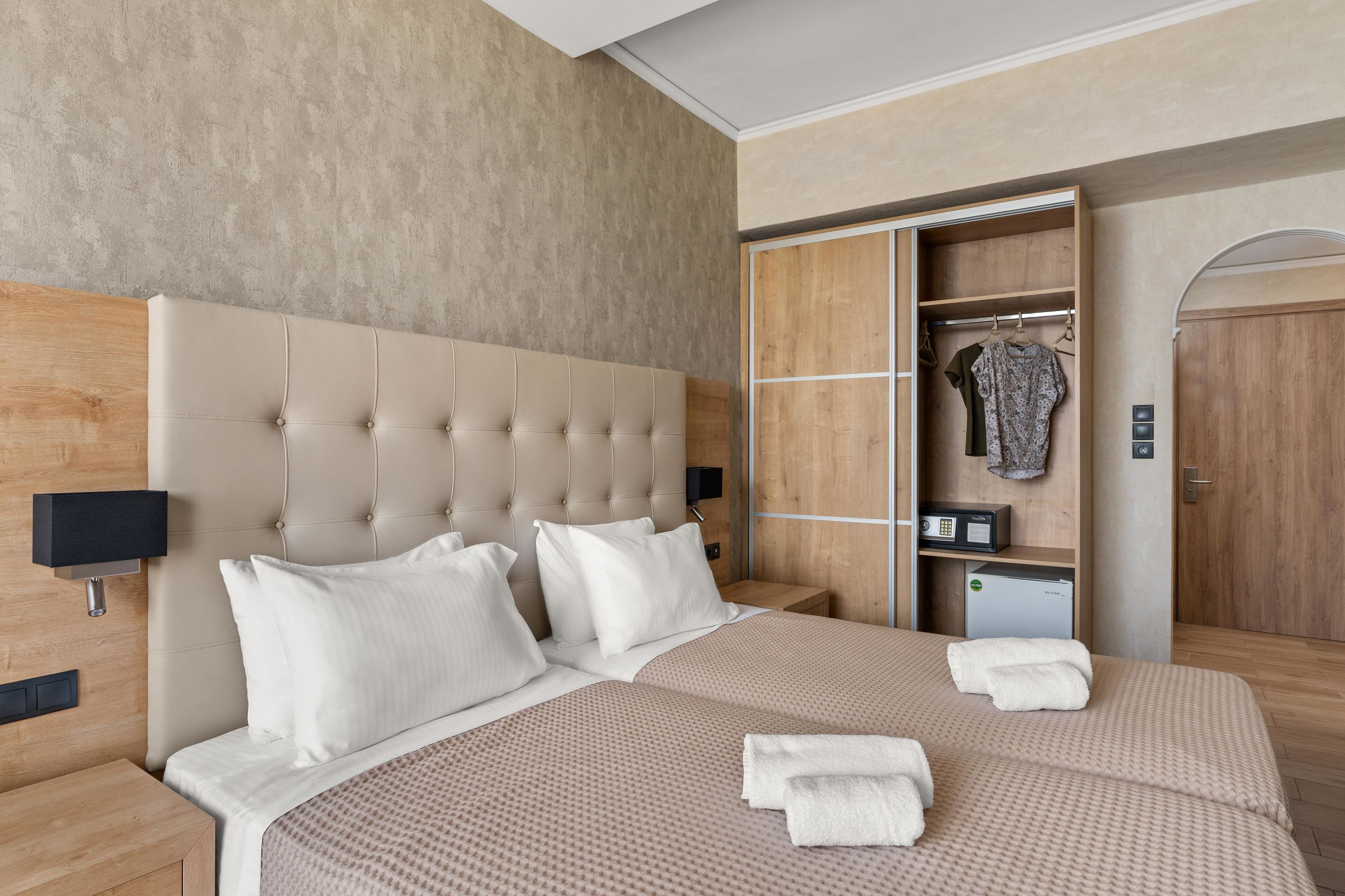STEFANIA BEACH RESORT