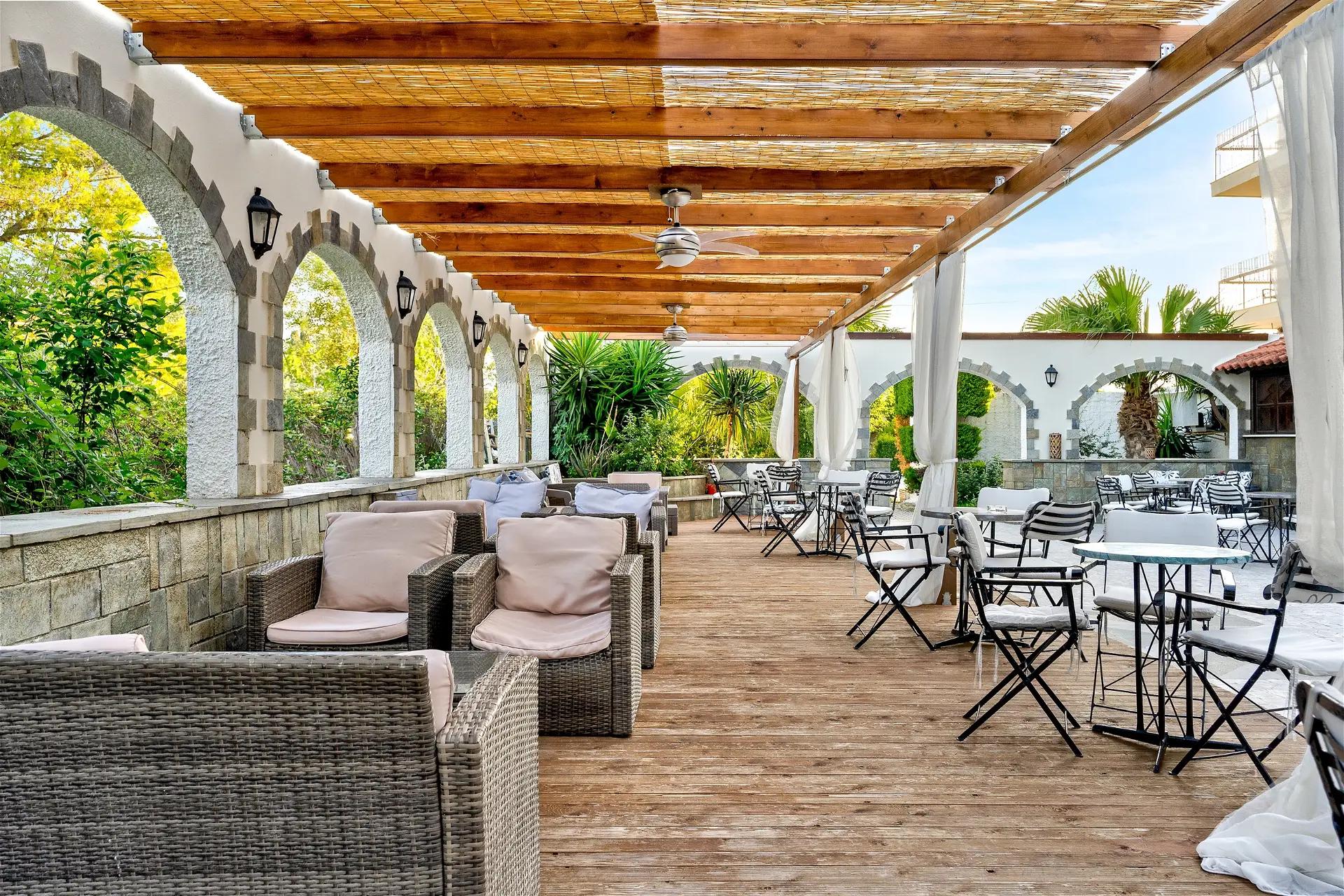 STEFANIA BEACH RESORT