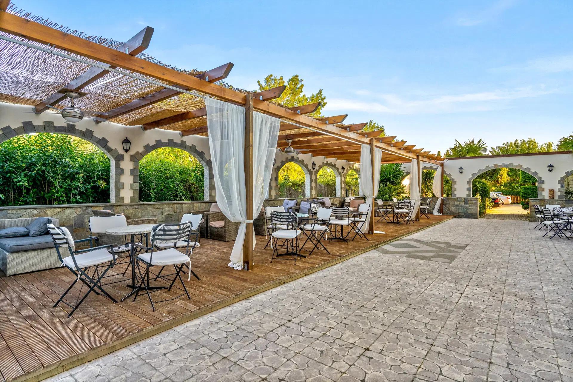 STEFANIA BEACH RESORT