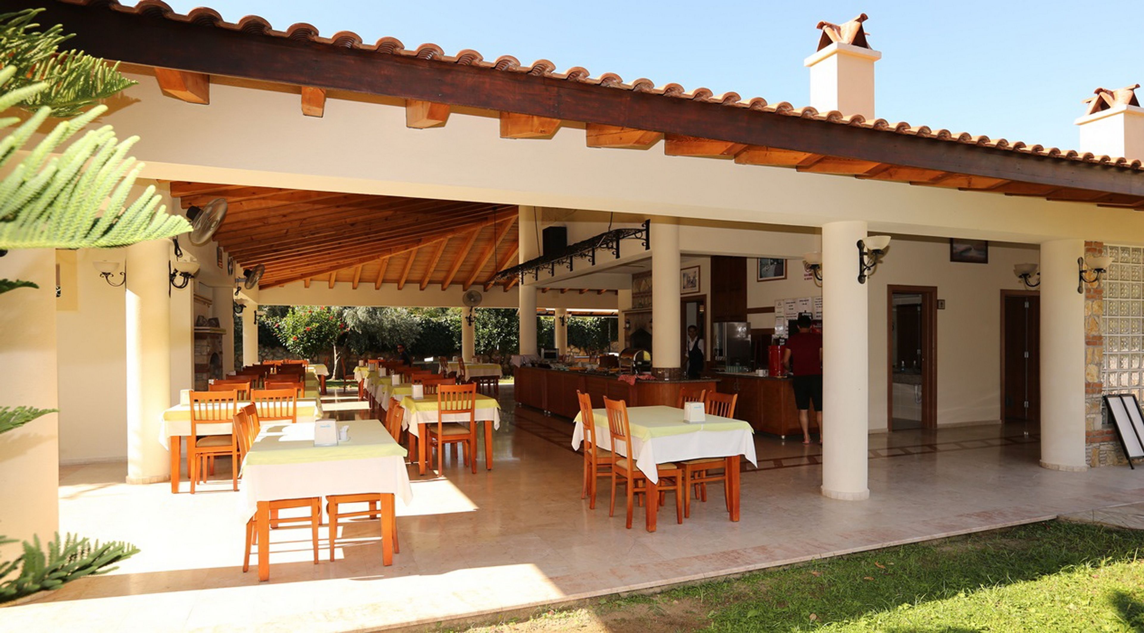 MAVRUKA HOTEL