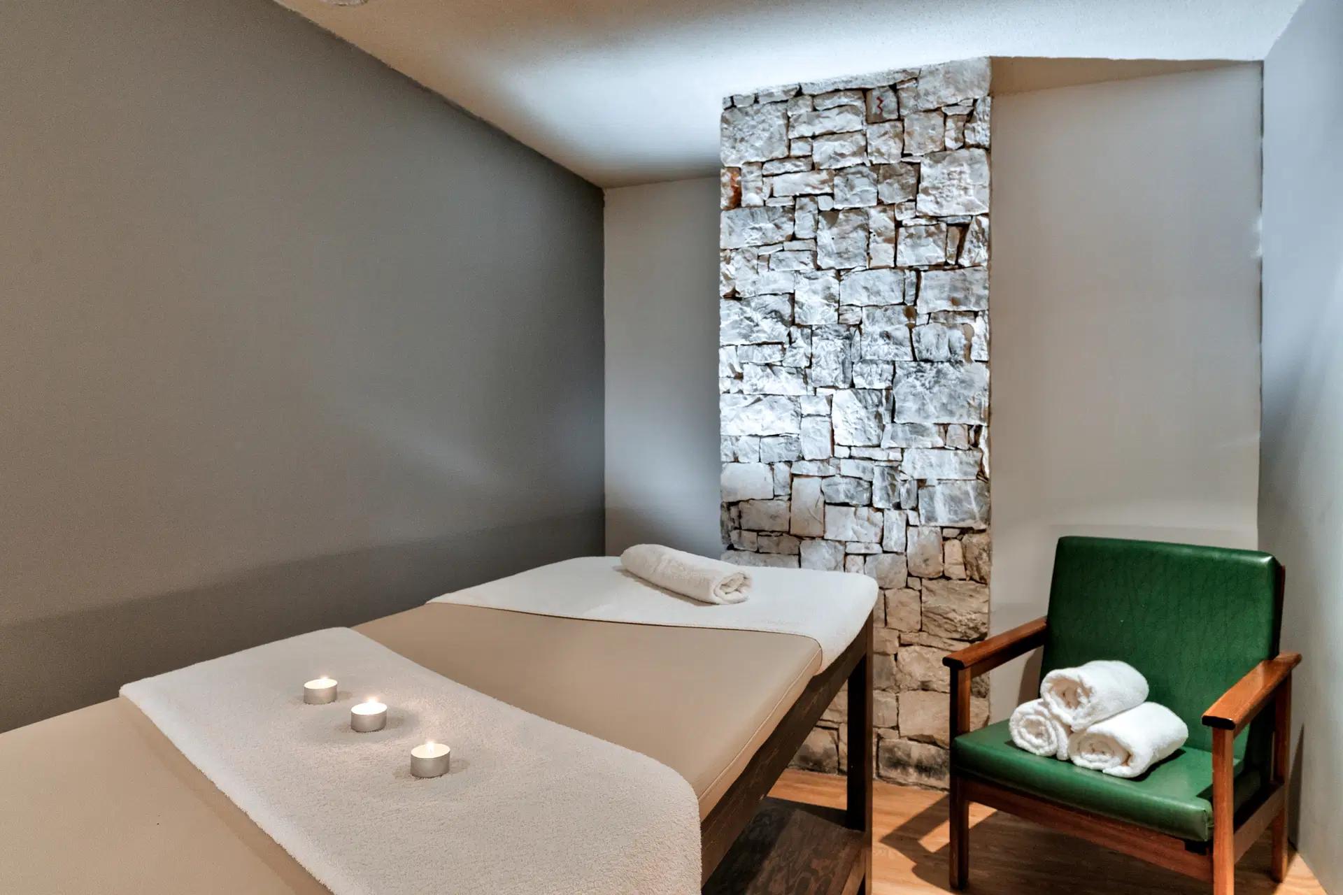 PALMARIVA BEACH HOTEL