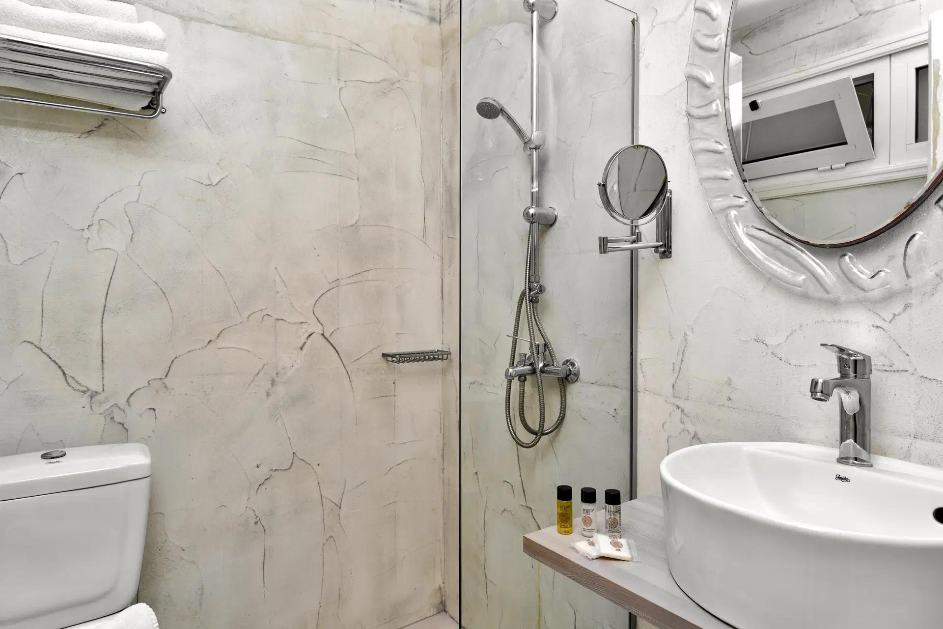 PALMARIVA BEACH HOTEL
