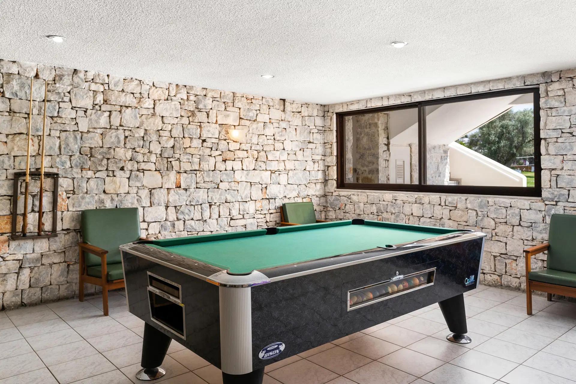 PALMARIVA BEACH HOTEL